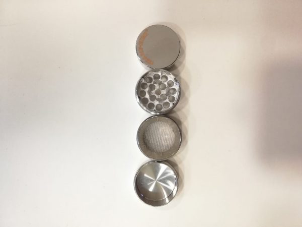 mini grinder in metallo argento